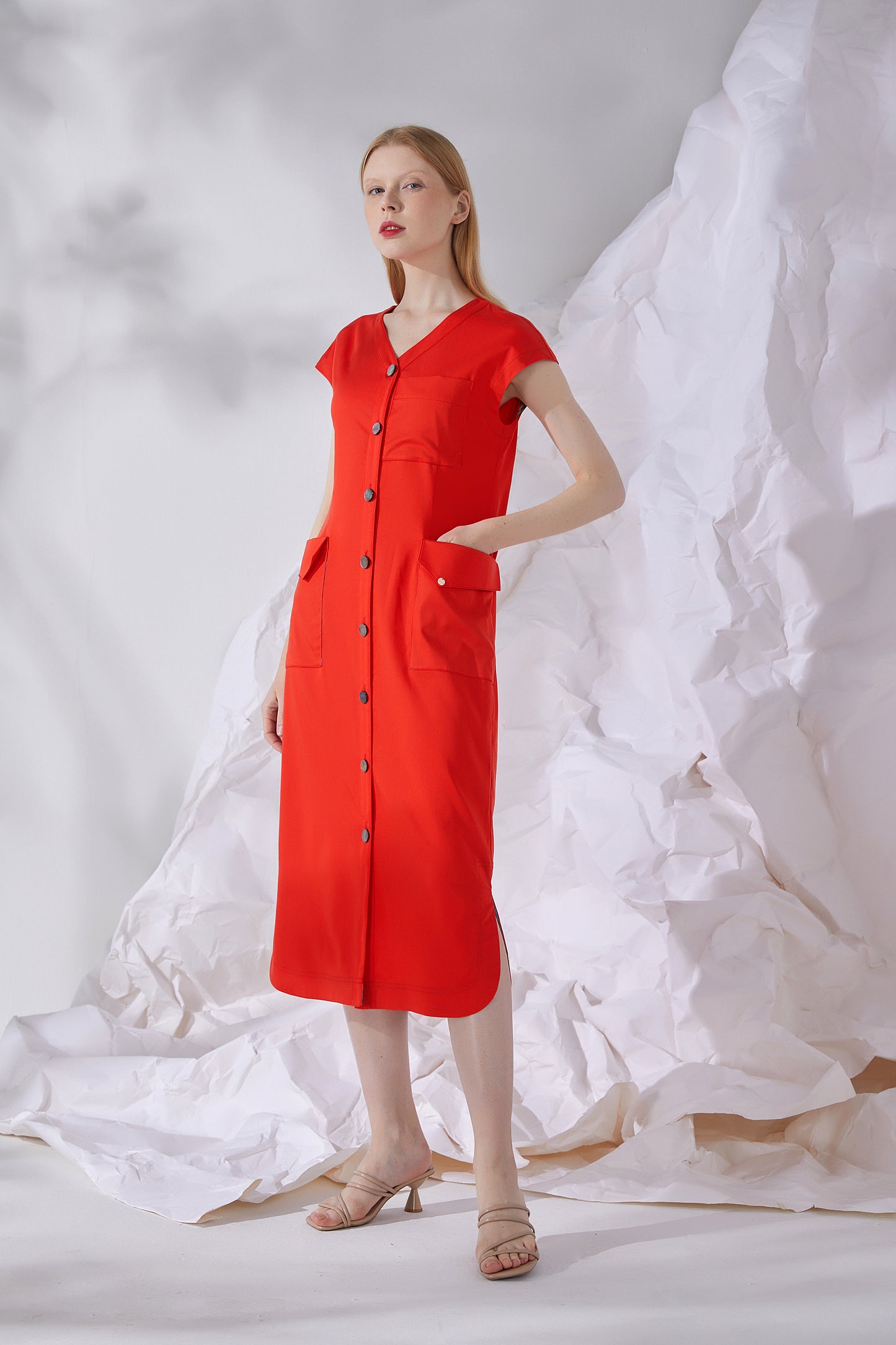 SHELLED BUTTON MIDI DRESS