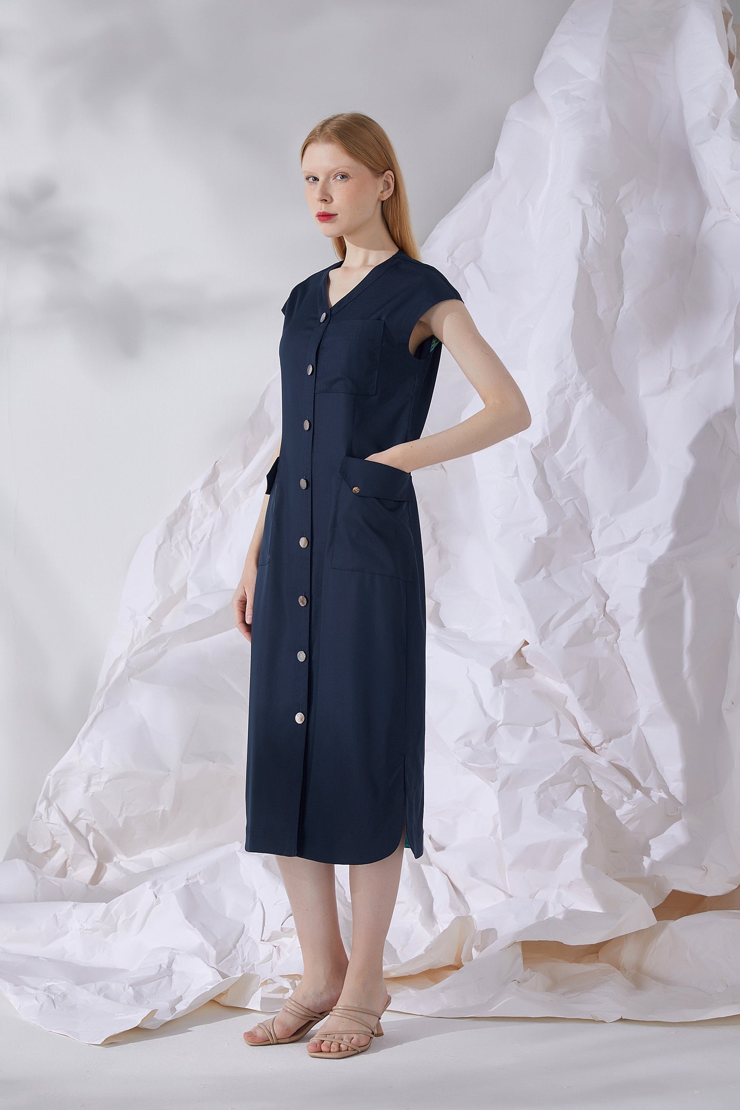 SHELLED BUTTON MIDI DRESS