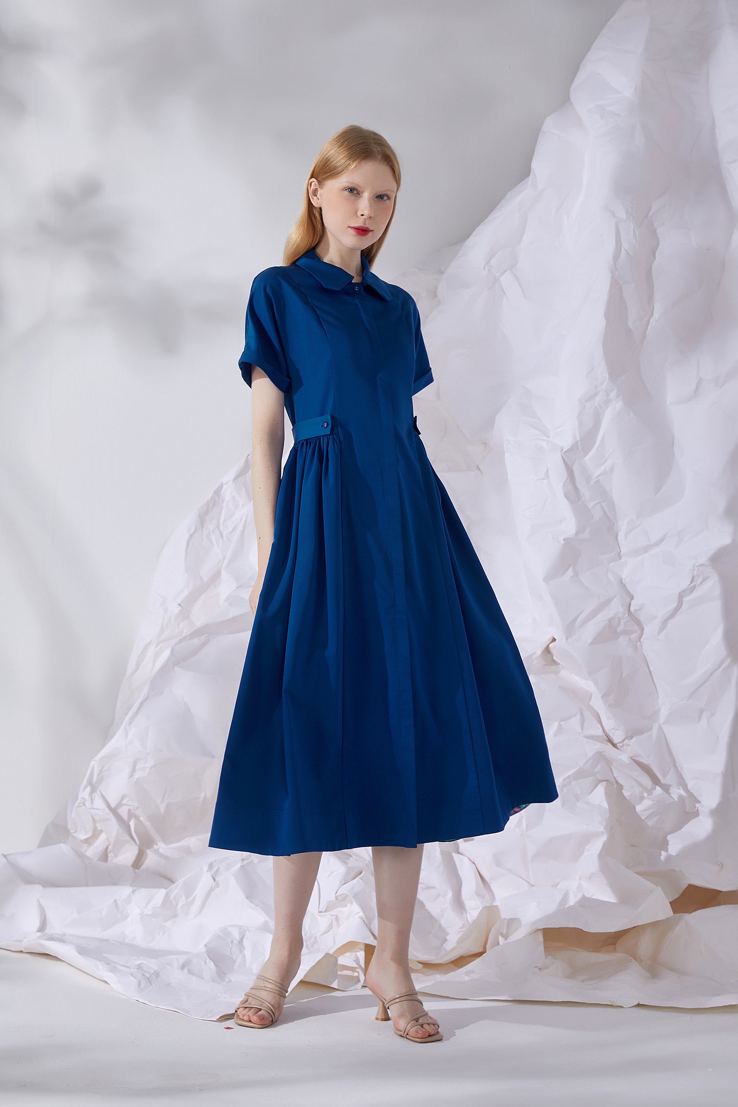SEAMLESS SLEEVE MIDI DRESS