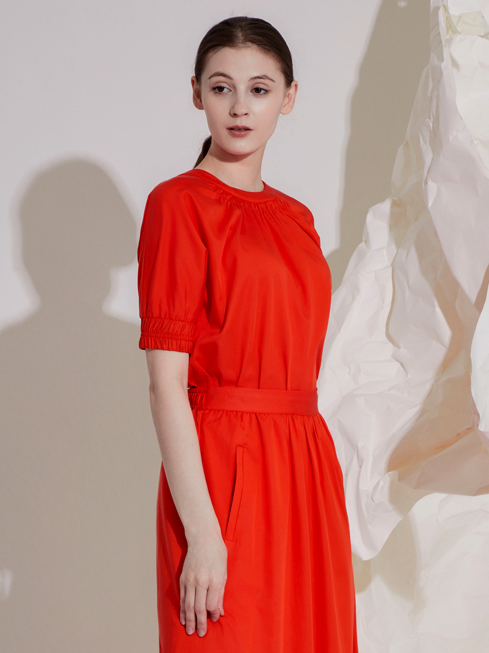 GATHERS LYOCELL BLOUSE
