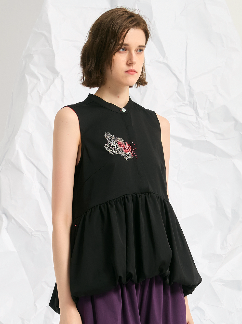 EMBROIDERED BALLOON BLOUSE