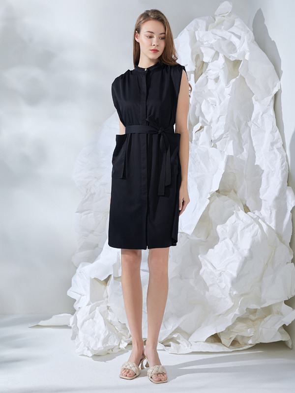 Final Pieces - OVERSIZED POCKET DRESS
