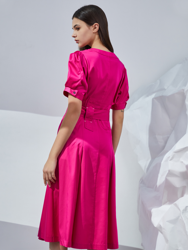 Final Pieces - DETAILED V-NECK DRESS