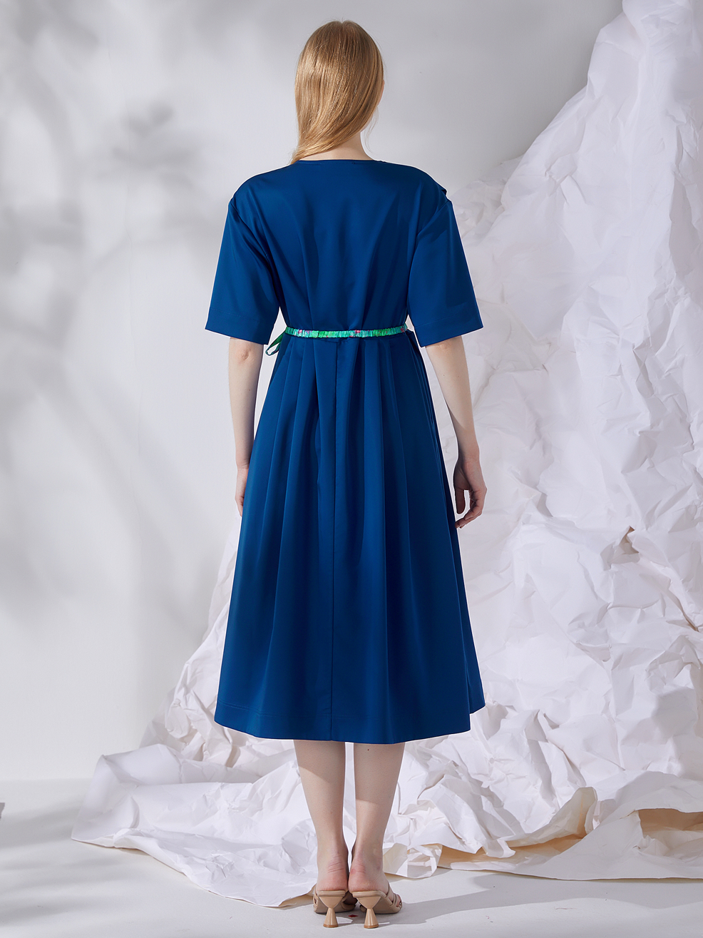 Final Piece - V-NECK FLARED DRESS