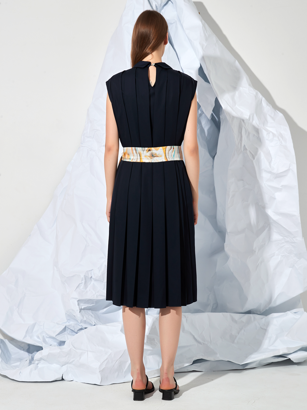 PLEATED BELTED MIDI DRESS