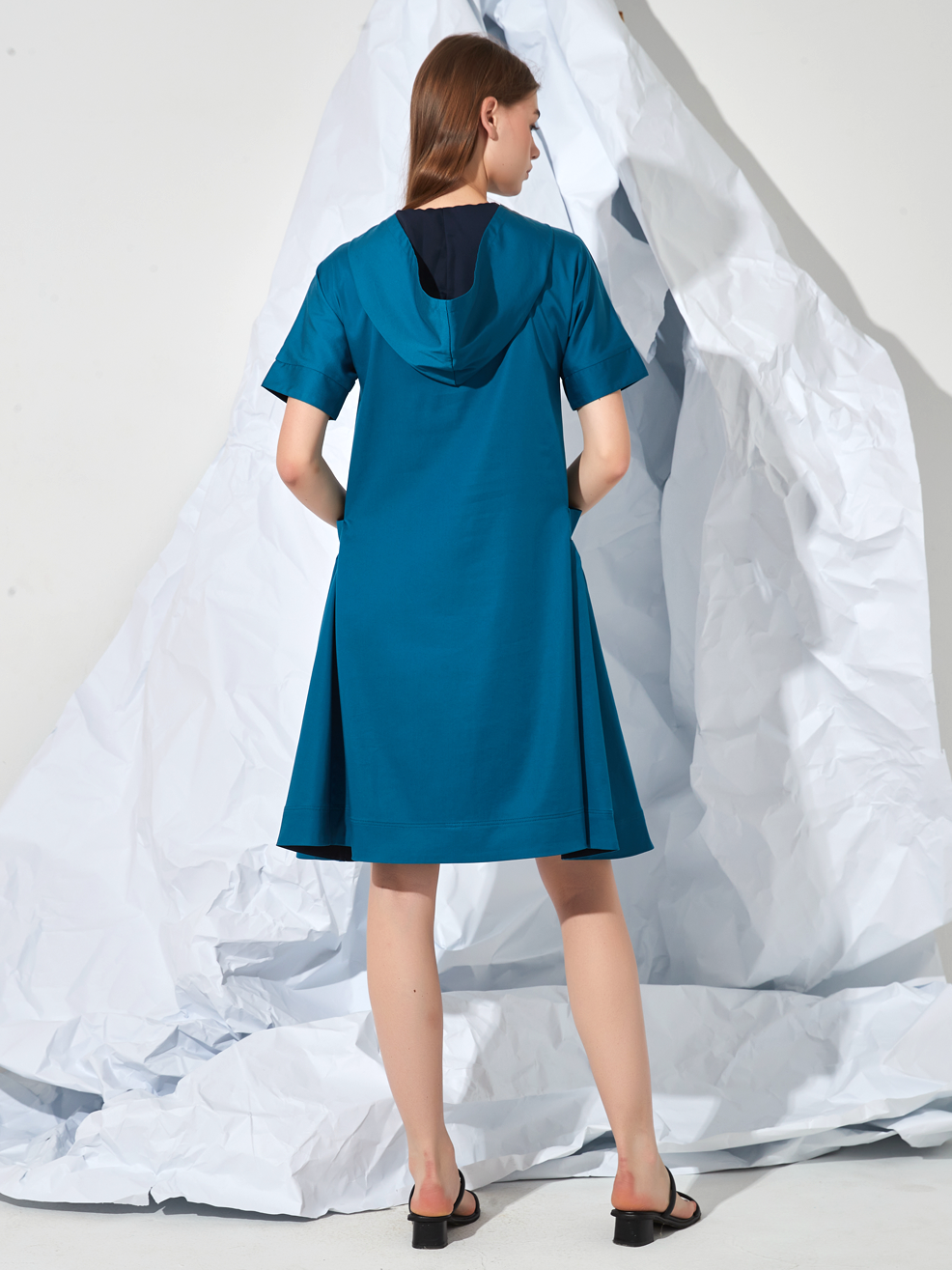 HOODIE POCKETS MINI DRESS