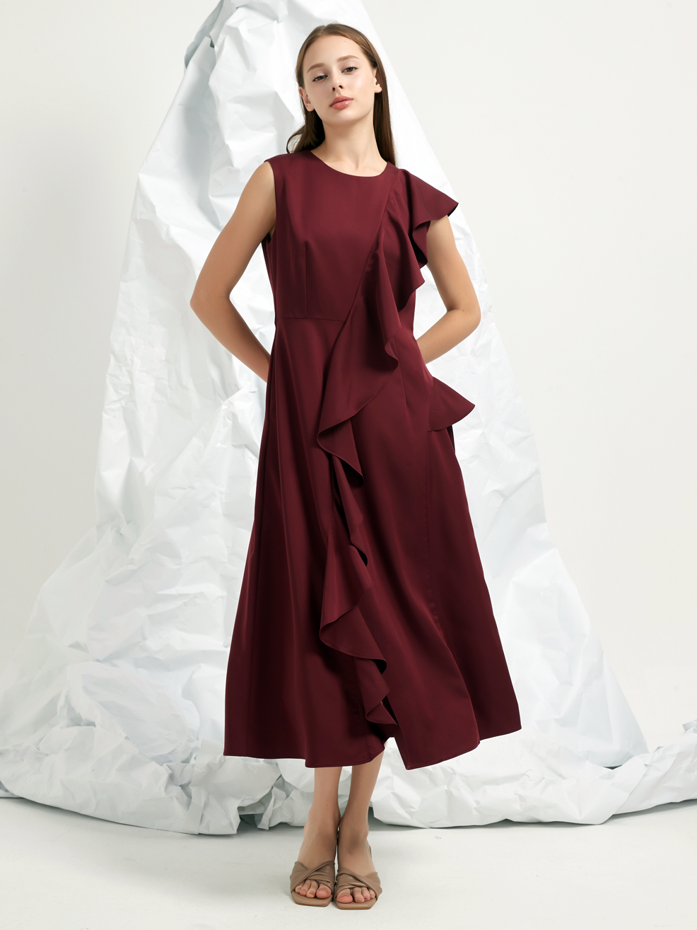 FRILLS FLARED MAXI DRESS
