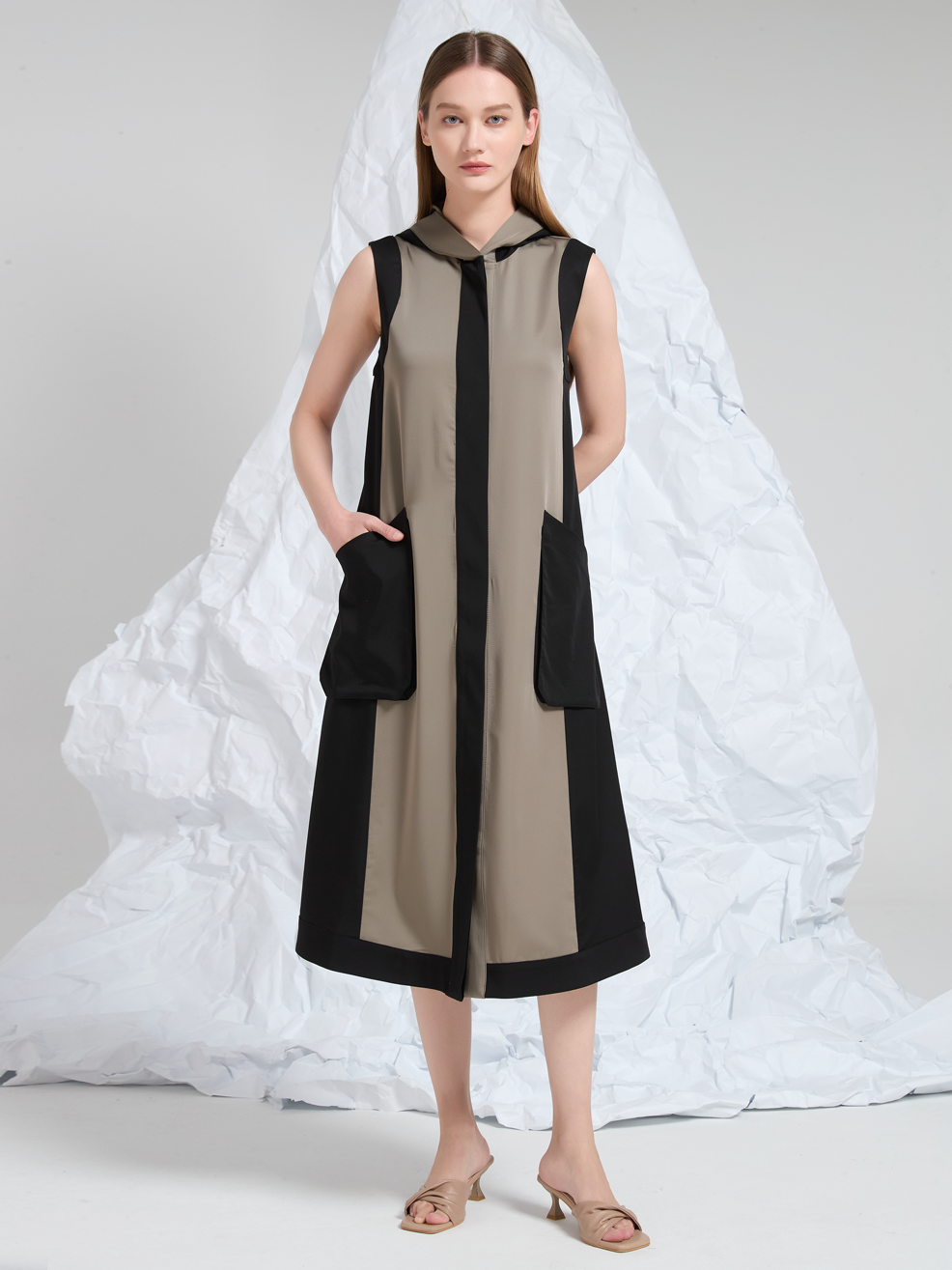 HODDIE CONTRAST MIDI DRESS