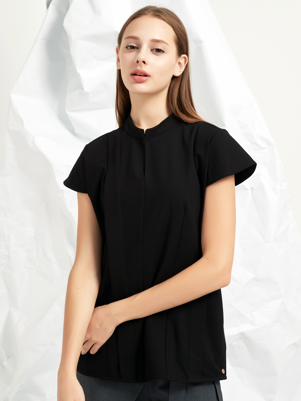 WOOL BLEND TENCEL PLEATED BLOUSE
