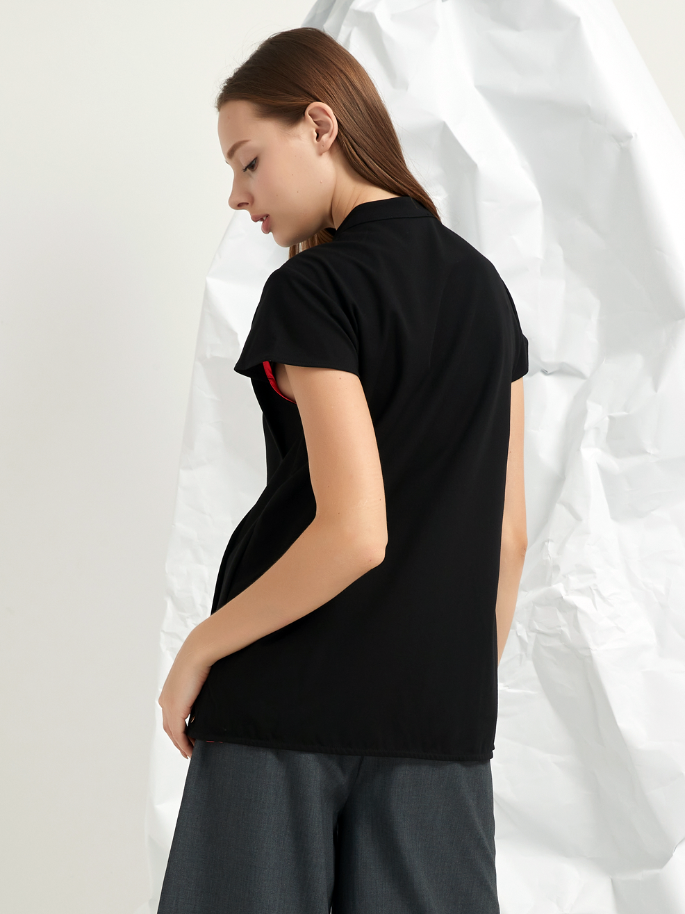 WOOL BLEND TENCEL PLEATED BLOUSE