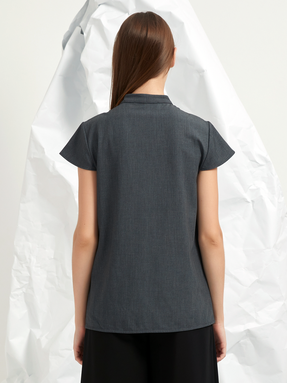WOOL BLEND TENCEL PLEATED BLOUSE