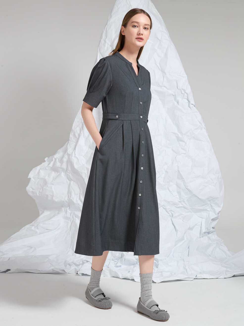 COLLARLESS MIDI DRESS