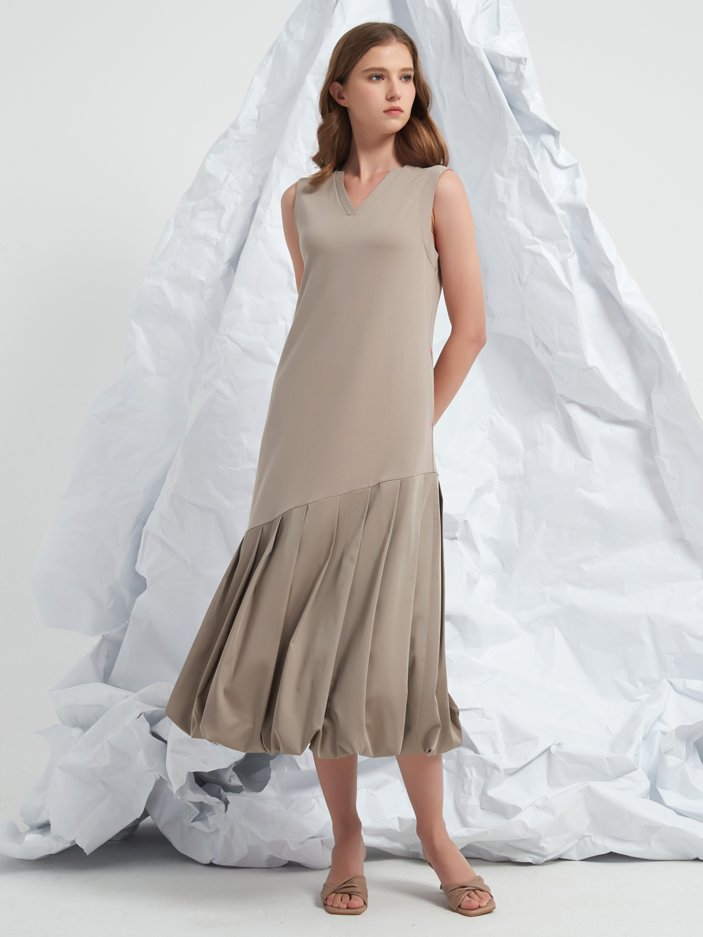 PLEATED BALLOON MAXI DRESS