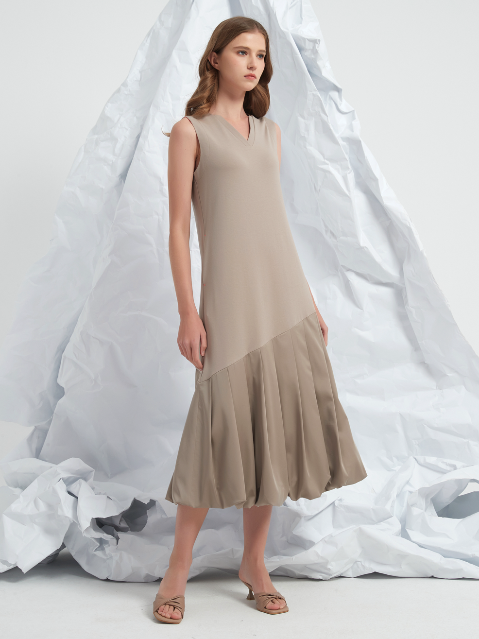 PLEATED BALLOON MAXI DRESS