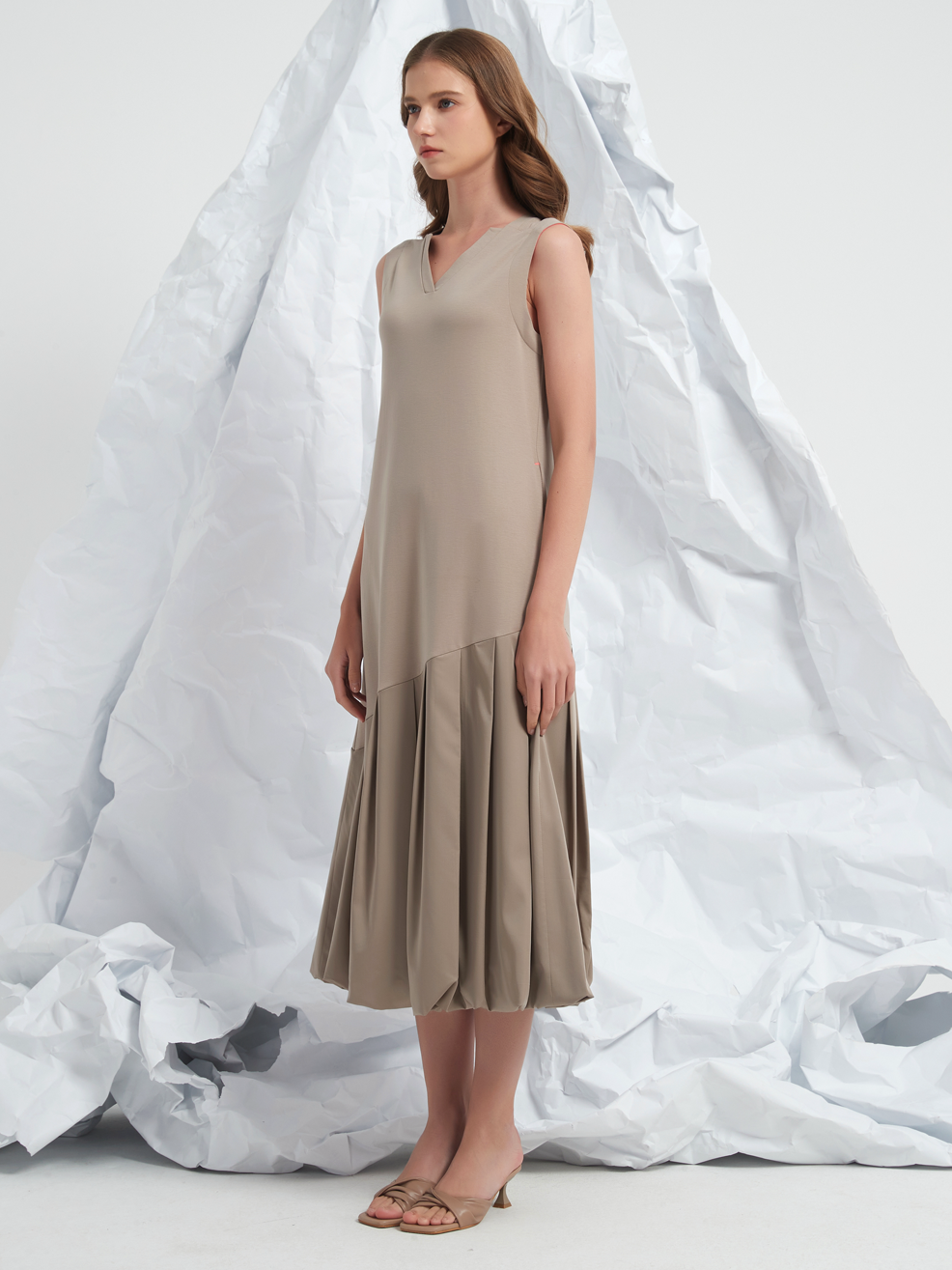 PLEATED BALLOON MAXI DRESS