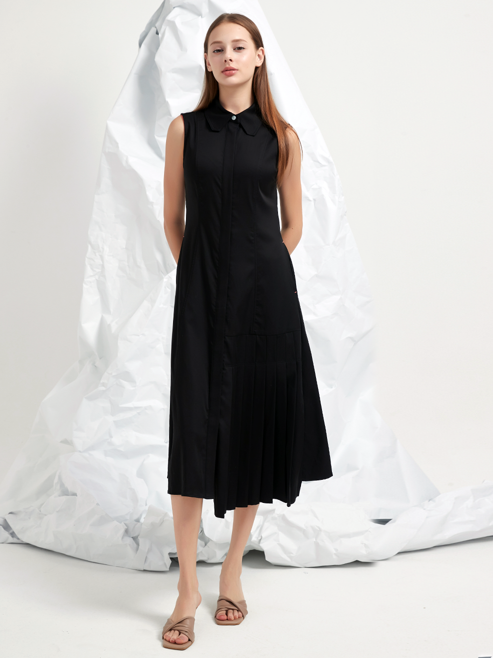 PLEATED PANELLED MIDI DRESS