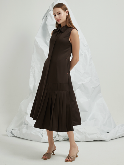 PLEATED PANELLED MIDI DRESS