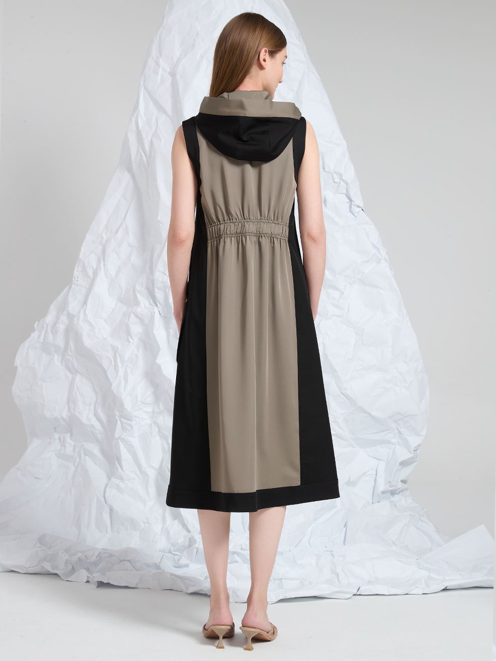 HODDIE CONTRAST MIDI DRESS