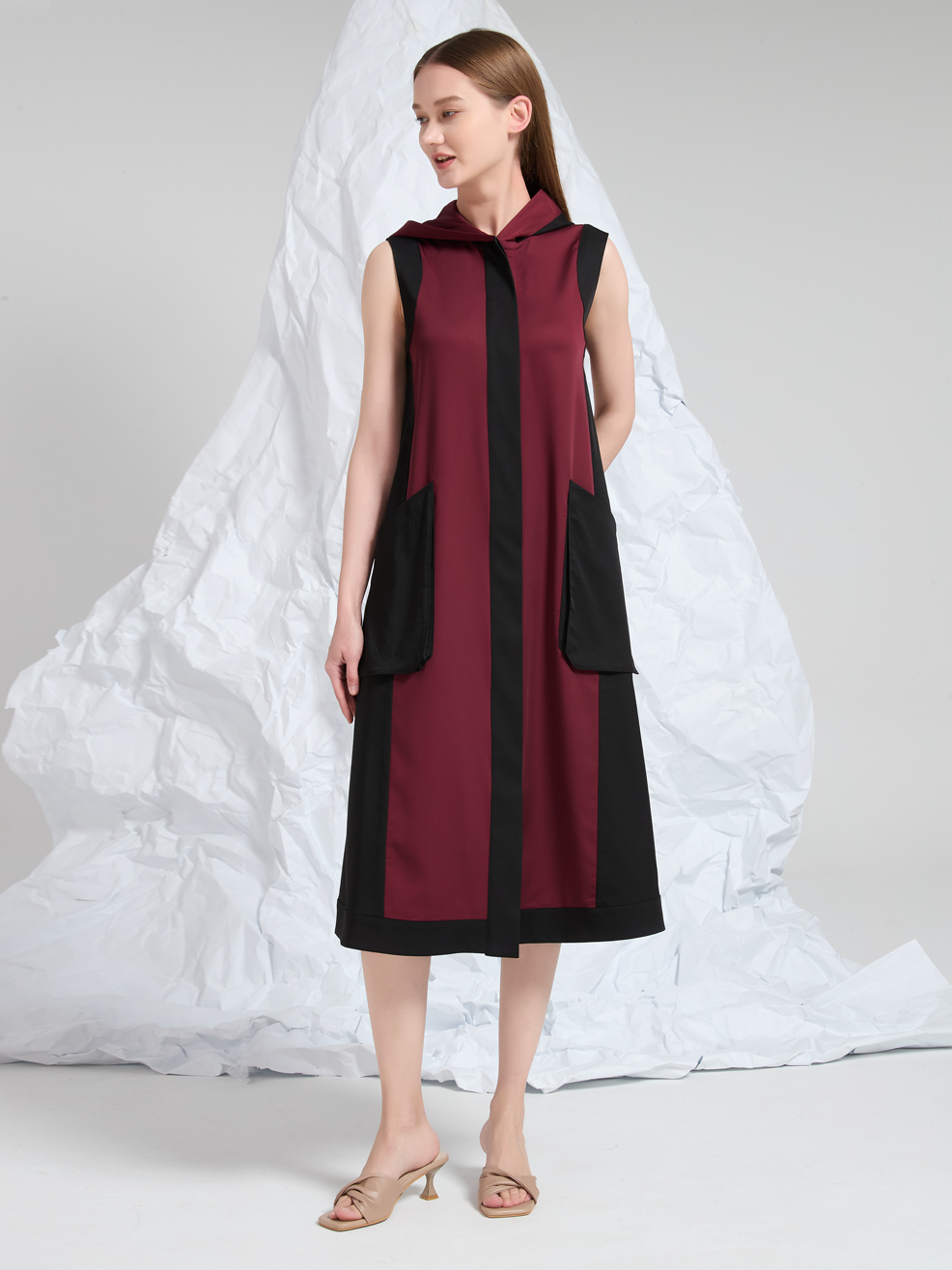 HODDIE CONTRAST MIDI DRESS