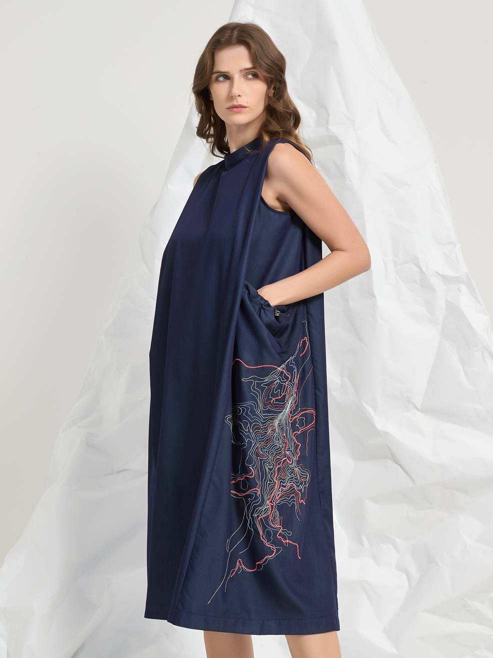 ABSTRACT EMBROIDERY MIDI DRESS